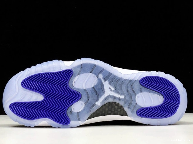 11 Jordan 2018 Retro 